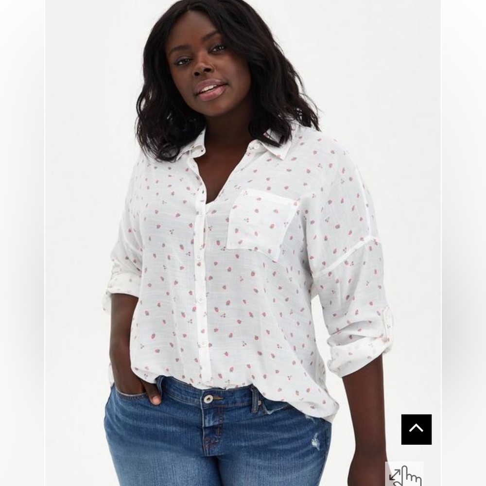 strawberry blouse 🍓